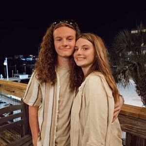 Meet your Posher, Mackenzie